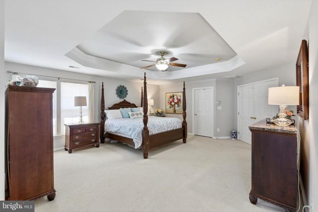 5484 HEREDITY LN, Gainesville, VA 20155