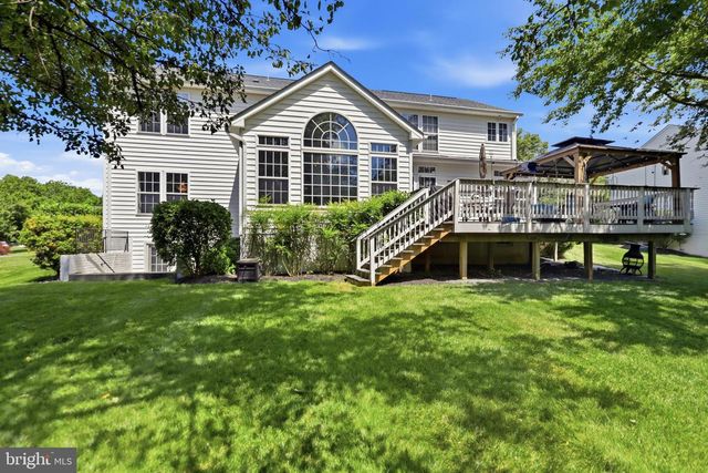 5484 HEREDITY LN, Gainesville, VA 20155