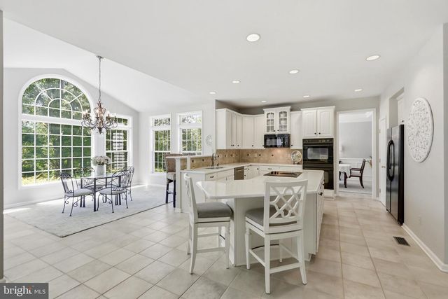 5484 HEREDITY LN, Gainesville, VA 20155