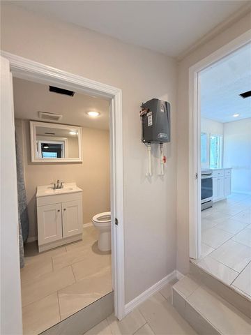 1015 23RD AVENUE W, Bradenton, FL 34205