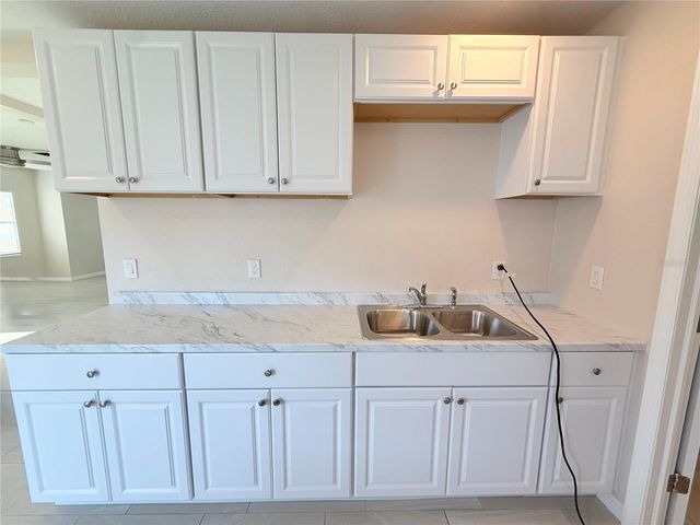 1015 23RD AVENUE W, Bradenton, FL 34205