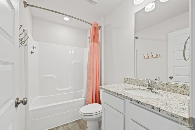 8670 Tarsus Drive, Milton, FL 32583