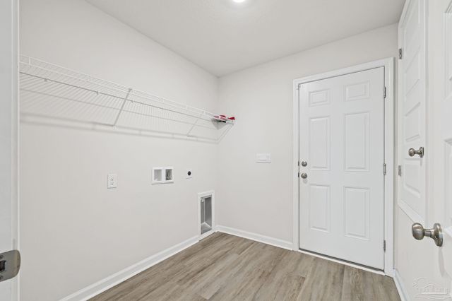 8670 Tarsus Drive, Milton, FL 32583