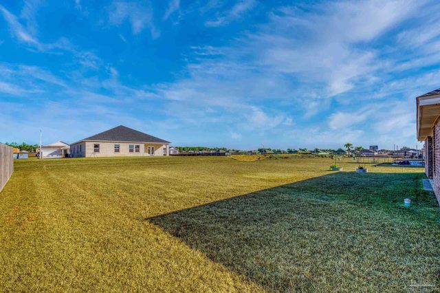 8670 Tarsus Drive, Milton, FL 32583