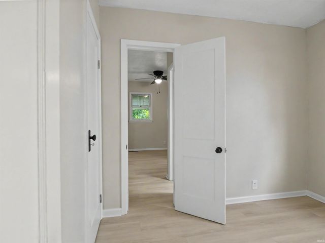 829 Herndon Drive, Evansville, IN 47711