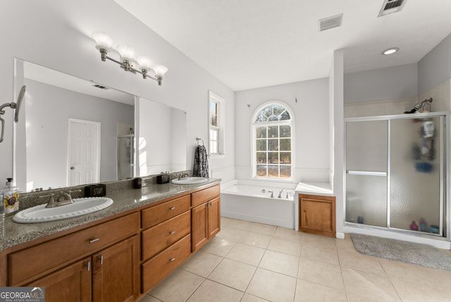 5267 Old Hickory Place, Gainesville, GA 30506