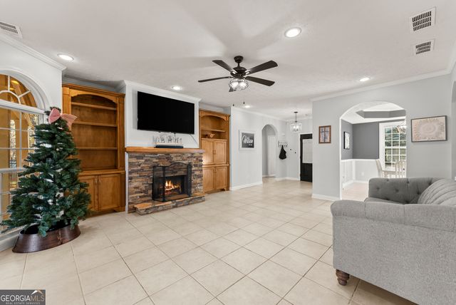 5267 Old Hickory Place, Gainesville, GA 30506