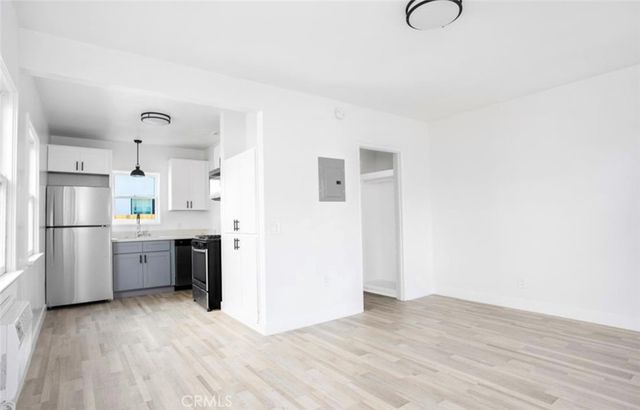 502 E 5th St, Long Beach, CA 90802