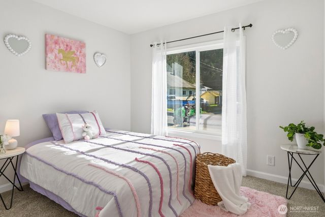 201 Albert Street, Wilkeson, WA 98396