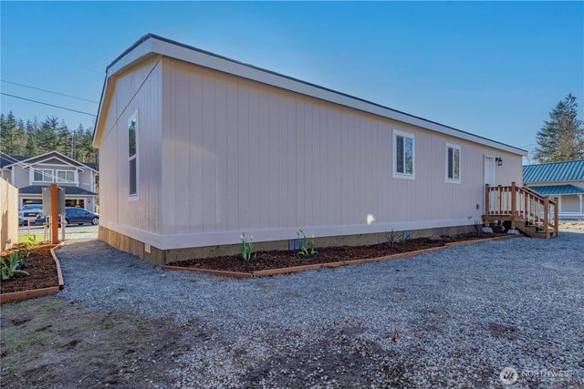 201 Albert Street, Wilkeson, WA 98396