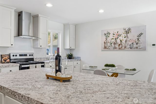 201 Albert Street, Wilkeson, WA 98396