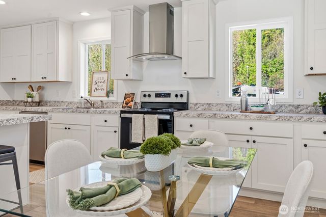 201 Albert Street, Wilkeson, WA 98396