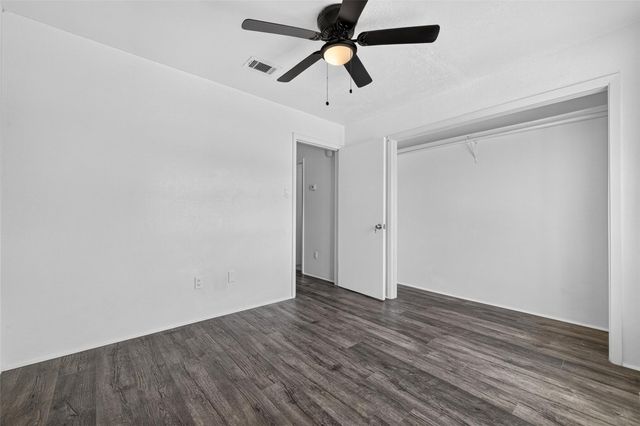 4068 Belle Park Drive 4068, Houston, TX 77072