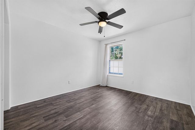4068 Belle Park Drive 4068, Houston, TX 77072