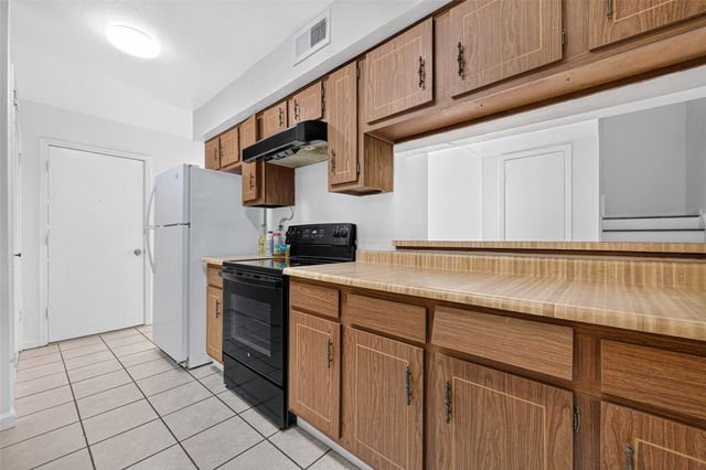 4068 Belle Park Drive 4068, Houston, TX 77072