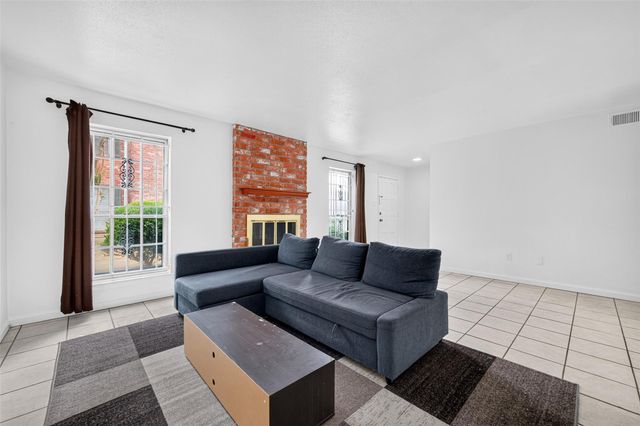 4068 Belle Park Drive 4068, Houston, TX 77072