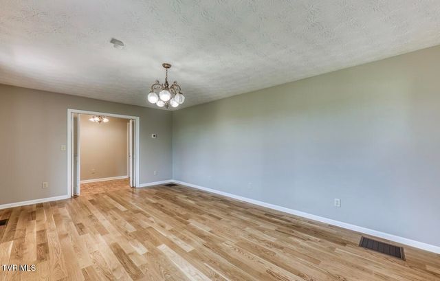 146 Central Drive, Johnson City, TN 37601