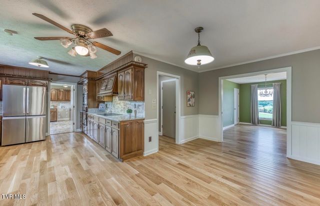 146 Central Drive, Johnson City, TN 37601