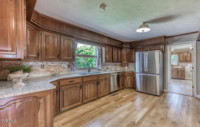 146 Central Drive, Johnson City, TN 37601