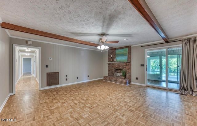 146 Central Drive, Johnson City, TN 37601