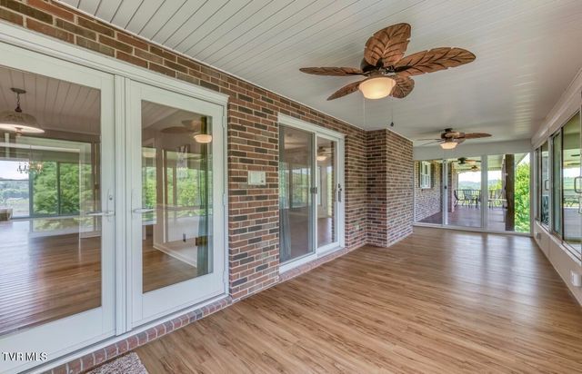 146 Central Drive, Johnson City, TN 37601