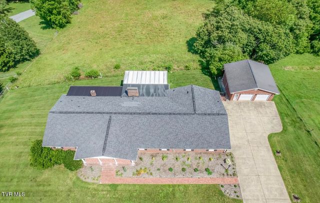 146 Central Drive, Johnson City, TN 37601