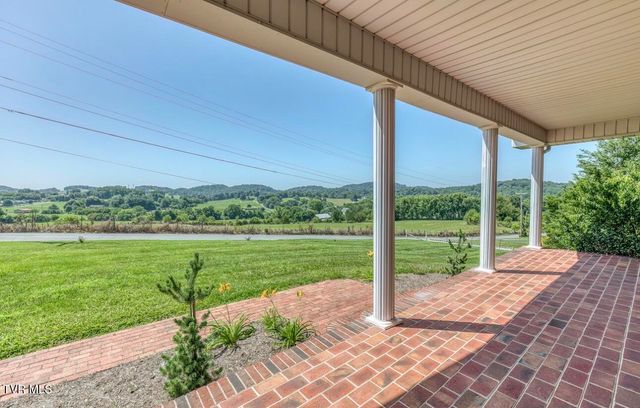 146 Central Drive, Johnson City, TN 37601