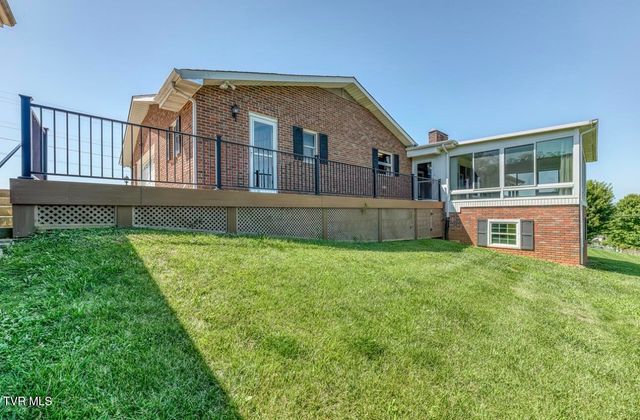 146 Central Drive, Johnson City, TN 37601