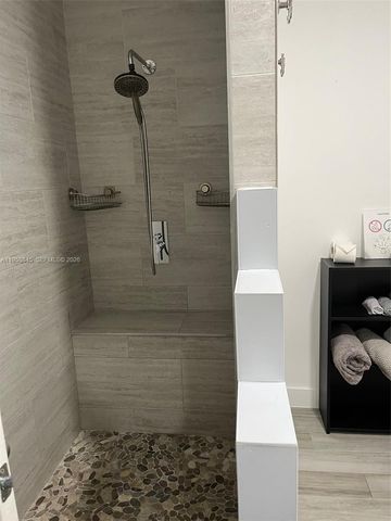 3008 NW 13th Street, Miami, FL 33125