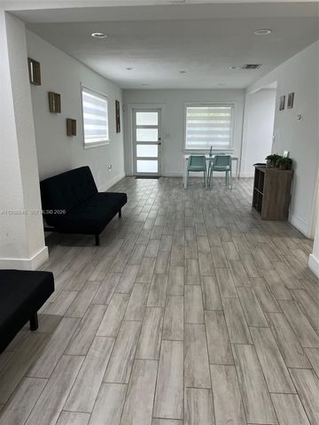3008 NW 13th Street, Miami, FL 33125