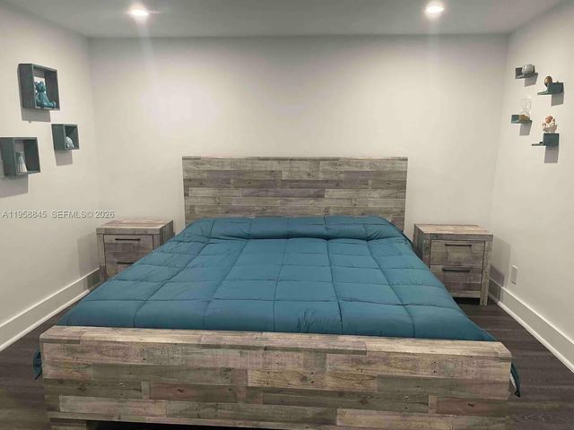 3008 NW 13th Street, Miami, FL 33125