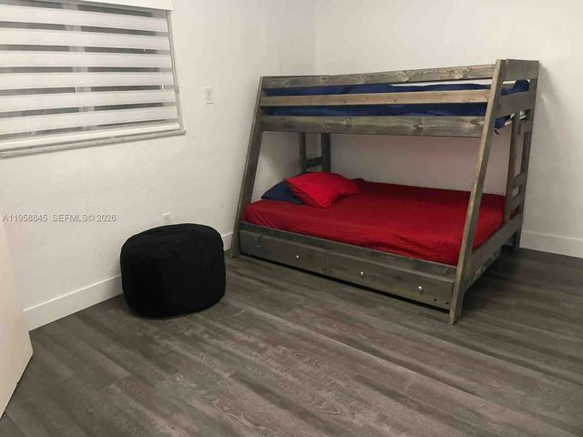 3008 NW 13th Street, Miami, FL 33125