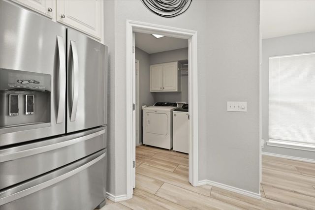 10200 Fieldcrest Drive, Benbrook, TX 76126