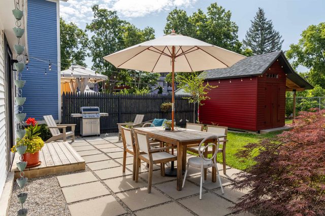 31 Archibald Street, Burlington, VT 05401