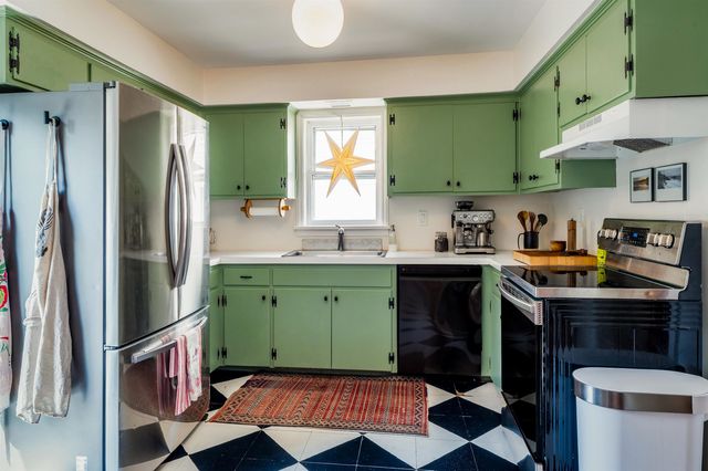 31 Archibald Street, Burlington, VT 05401