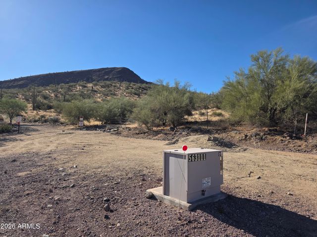 00 NR 013C -- 013C, New River, AZ 85087