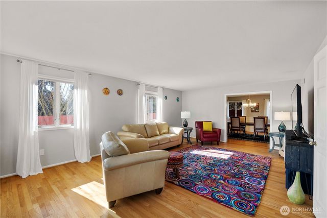 6209 53rd Street Ct W, University Place, WA 98467