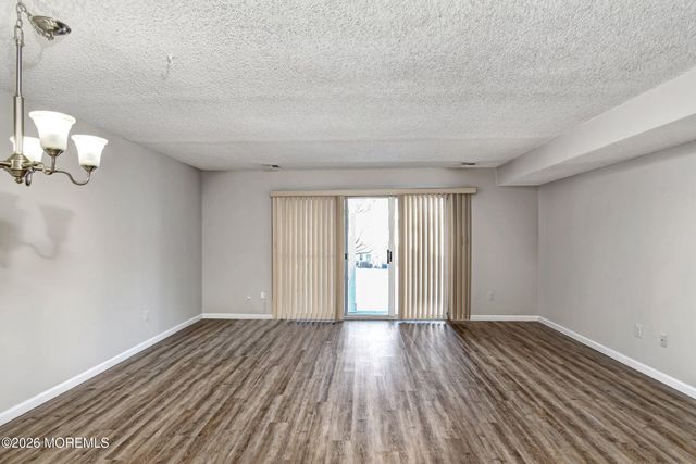 159 Tulip Lane, Freehold, NJ 07728