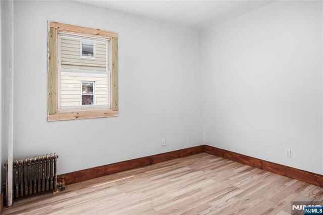 495-497 Totowa Avenue, Paterson, NJ 07522