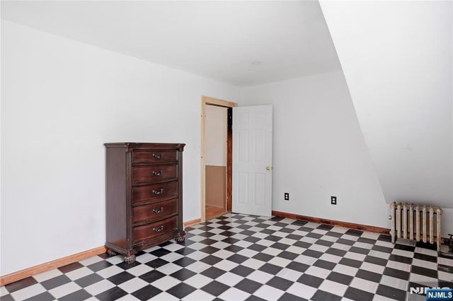 495-497 Totowa Avenue, Paterson, NJ 07522
