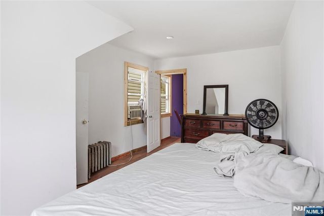 495-497 Totowa Avenue, Paterson, NJ 07522