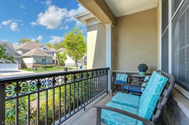 15 JOHNS DRIVE, Warren Twp., NJ 07059