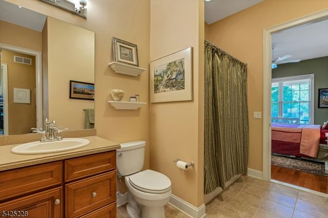 15 JOHNS DRIVE, Warren Twp., NJ 07059