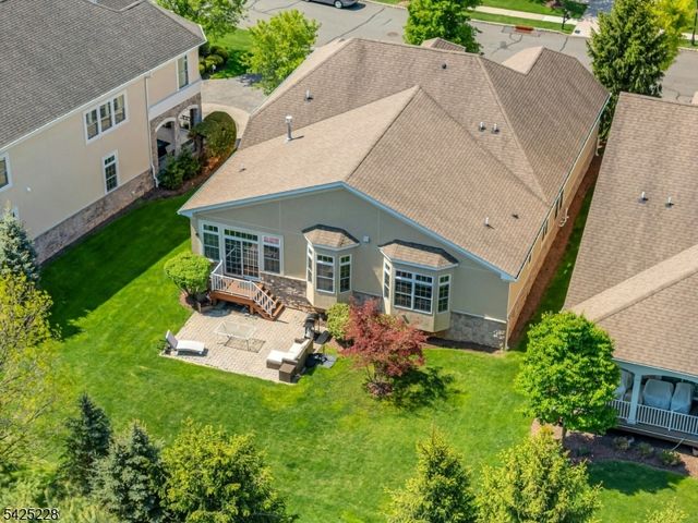 15 JOHNS DRIVE, Warren Twp., NJ 07059