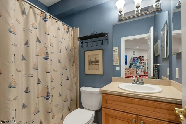 15 JOHNS DRIVE, Warren Twp., NJ 07059