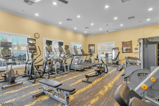 15 JOHNS DRIVE, Warren Twp., NJ 07059