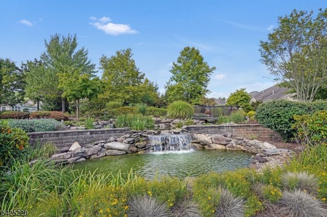 15 JOHNS DRIVE, Warren Twp., NJ 07059