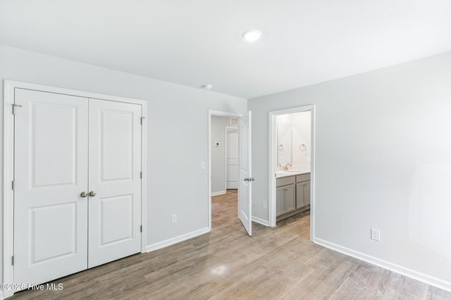 114 Muscadine Drive, Maple Hill, NC 28454