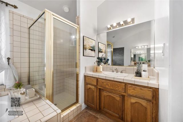12712 Dove Creek Drive, Bakersfield, CA 93312
