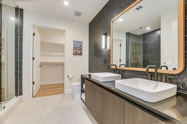 48 East Ave 3209, Austin, TX 78701